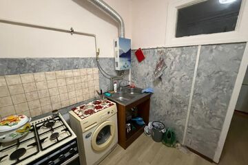 2-к квартира, 43 м², 5/5 эт.