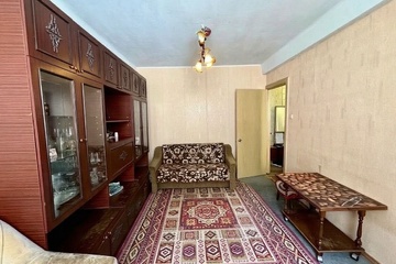 3-к квартира, 57,1 м², 1/5 эт.