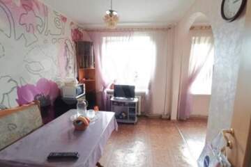 2-к квартира, 61 м², 2/5 эт.