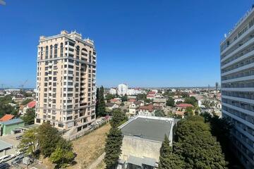2-к квартира, 68,8 м², 8/10 эт.