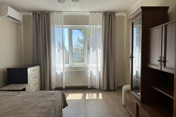 3-к квартира, 76 м², 1/9 эт.