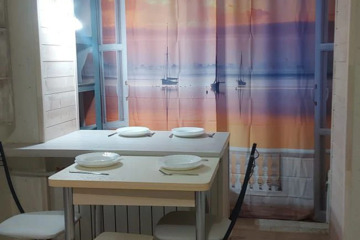 2-к квартира, 43 м², 3/3 эт.