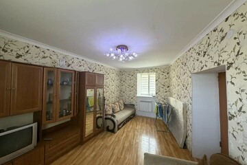 1-к квартира, 32 м², 1/1 эт.