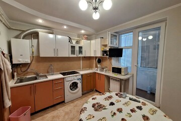 2-к квартира, 56 м², 2/5 эт.