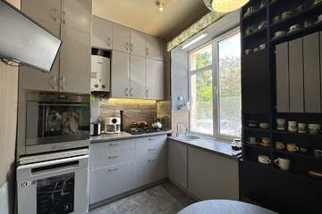 3-к квартира, 65,1 м², 1/3 эт.