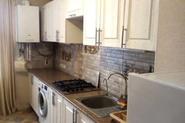 1-к квартира, 52 м², 3/10 эт.
