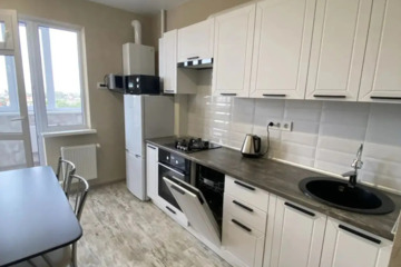 1-к квартира, 45 м², 2/12 эт.